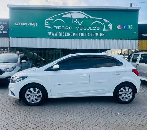 CHEVROLET ONIX 1.4 MPFI LT 8V FLEX 4P MANUAL